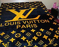 Louis Vuitton Bettdecke